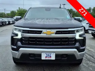 Chevrolet Silverado 1500 2022 4x4 LT 4dr Crew Cab 5.8 ft. SB con 1LT