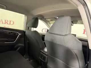 Toyota RAV4 2022 LE 4p SUV