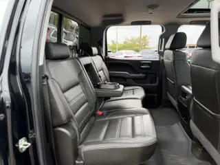 GMC Sierra 2500HD 2018 4x4 Denali 4p Crew Cab SB