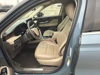 Lincoln Corsair 2023 AWD Reserve 4p SUV