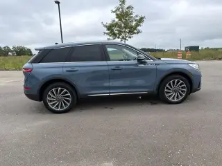 Lincoln Corsair 2023 AWD Reserve 4p SUV