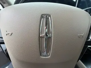 Lincoln Corsair 2023 AWD Reserve 4p SUV