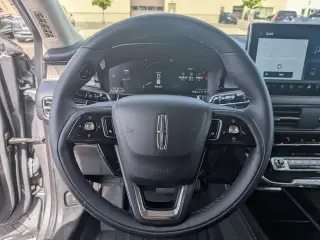 Lincoln Corsair 2024 Premiere 4p SUV