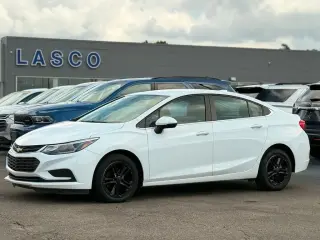 Chevrolet Cruze 2017 LT Auto 4p Sedan