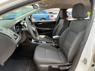 Chevrolet Cruze 2017 LT Auto 4p Sedan