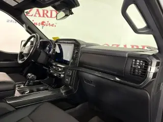 Ford F-150 2022 4x4 Lariat 4p SuperCrew 6.5 ft. CB