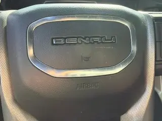 GMC Yukon 2021 4x4 Denali 4p SUV