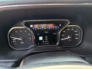 GMC Yukon 2021 4x4 Denali 4p SUV