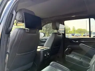 GMC Yukon 2021 4x4 Denali 4p SUV