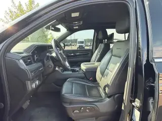 GMC Yukon 2021 4x4 Denali 4p SUV