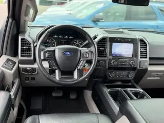 Ford F-150 2020 4x4 XL 4dr SuperCrew 5.5 ft. SB