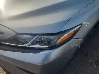 Toyota Camry 2019 SE 4p Sedan