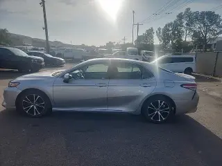 Toyota Camry 2019 SE 4p Sedan