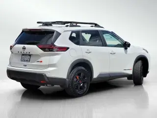 Nissan Rogue 2026 AWD SV 4p Crossover