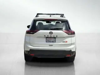 Nissan Rogue 2026 AWD SV 4p Crossover