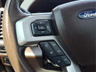 Ford F-150 2017 4x4 King Ranch 4p SuperCrew 6.5 ft. PT