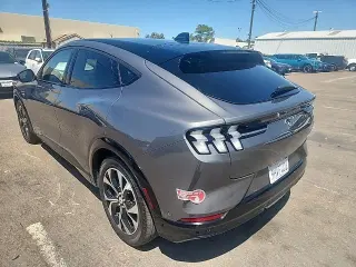 Ford Mustang Mach-E 2023 Premium 4p SUV
