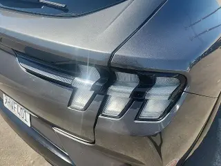 Ford Mustang Mach-E 2023 Premium 4p SUV