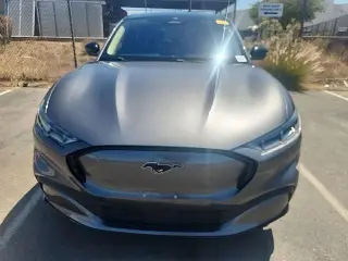 Ford Mustang Mach-E 2023 Premium 4p SUV
