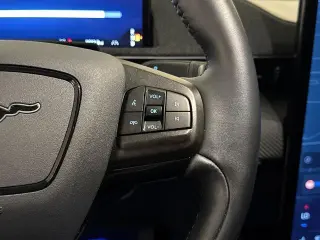 Ford Mustang Mach-E 2025 AWD Premium 4p SUV