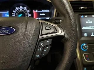Ford Fusion 2017 SE 4p Sedán