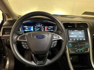 Ford Fusion 2017 SE 4p Sedán