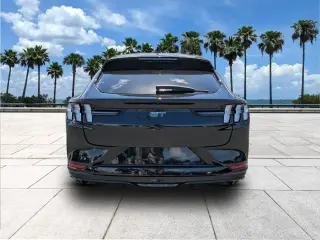 Ford Mustang Mach-E 2024 AWD GT 4p SUV