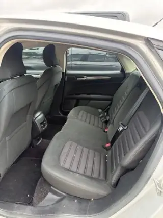 Ford Fusion 2017 SE 4p Sedan