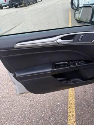 Ford Fusion 2017 SE 4p Sedan