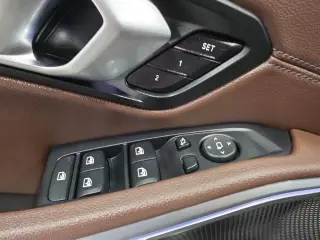 BMW Serie 3 2021 AWD 330e xDrive Sedán 4p