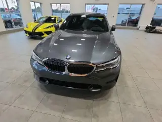 BMW Serie 3 2021 AWD 330e xDrive Sedán 4p
