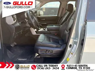 Toyota Tundra 2022 4x4 SR5 4p CrewMax Cab Pickup SB