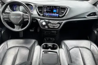 Chrysler Pacifica Hybrid 2021 Touring L Minivan 4p