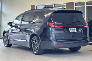 Chrysler Pacifica Hybrid 2021 Touring L Minivan 4p