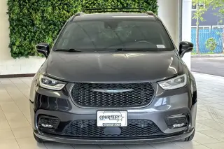 Chrysler Pacifica Hybrid 2021 Touring L Minivan 4p