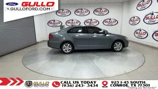 Volkswagen Jetta 2015 SE 4p Sedan 6A