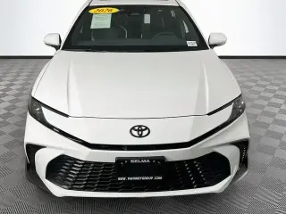 Toyota Camry 2026 SE 4p Sedan