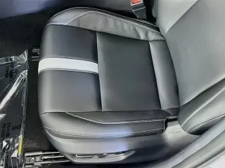Toyota Camry 2026 SE 4p Sedan