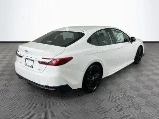 Toyota Camry 2026 SE 4p Sedan