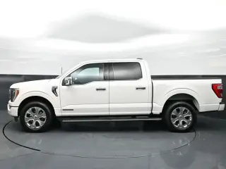 Ford F-150 2021 4x4 XL 4dr SuperCrew 5.5 ft. SB