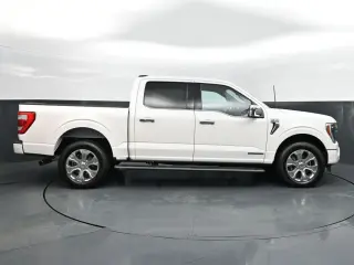 Ford F-150 2021 4x4 XL 4dr SuperCrew 5.5 ft. SB