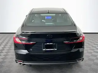 Toyota Camry 2026 SE 4p Sedan