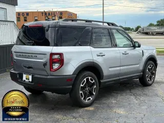 Ford Bronco Sport 2023 4x4 Outer Banks SUV 4p.