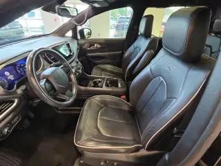 Chrysler Pacifica 2021 AWD Limited 4dr Mini-Van