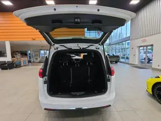 Chrysler Pacifica 2026 Select 4p Mini-Van