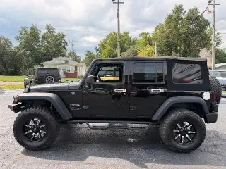 Jeep Wrangler Unlimited 2017 4x4 Sport 4p SUV