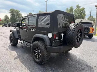 Jeep Wrangler Unlimited 2017 4x4 Sport 4p SUV