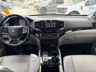 Honda Pilot 2019 Touring 4p SUV con Asientos del Capitán Trasero