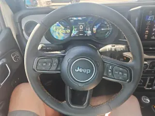 Jeep Wrangler 2024 4x4 Willys 4xe 4p SUV