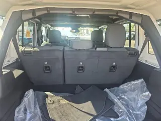 Jeep Wrangler 2024 4x4 Willys 4xe 4p SUV